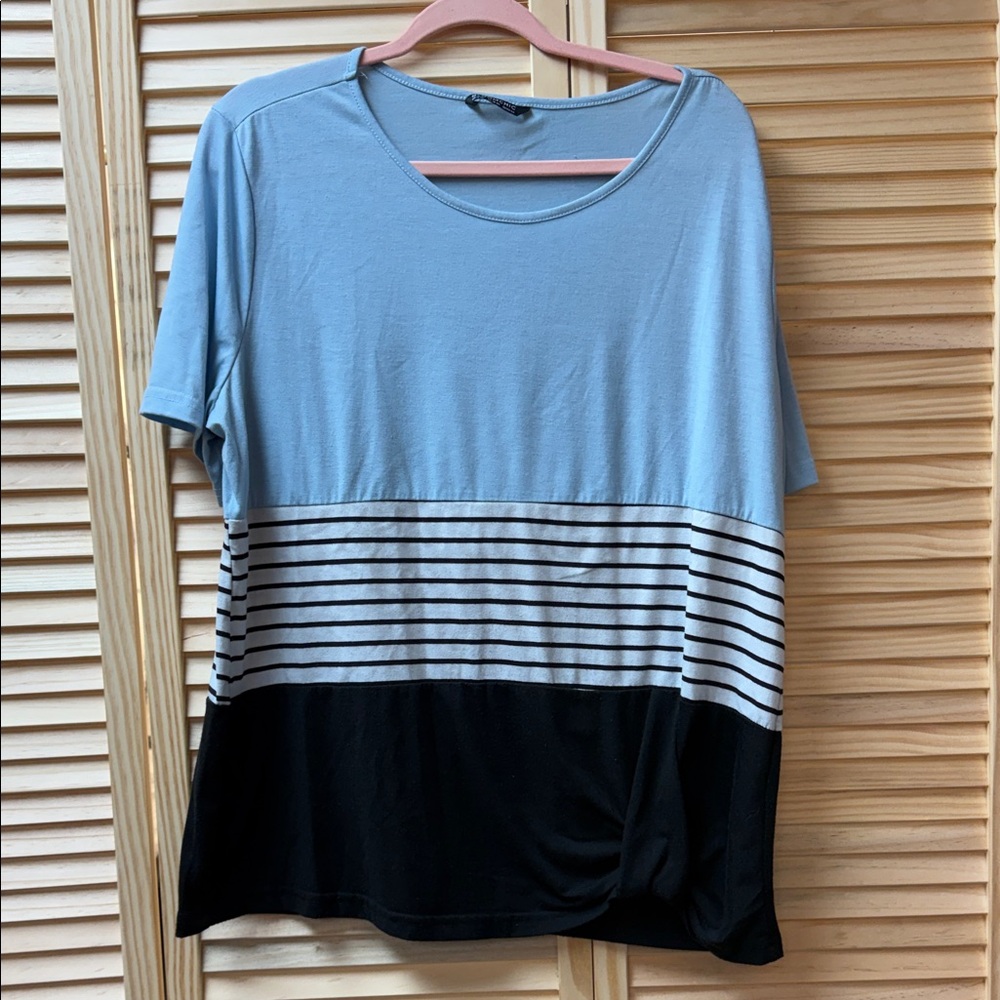 BloomChic Blue and Black Striped Short Sleeve Tee